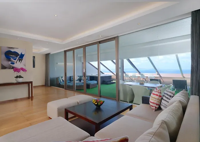 Hotel Double - Six, Luxury - 5*