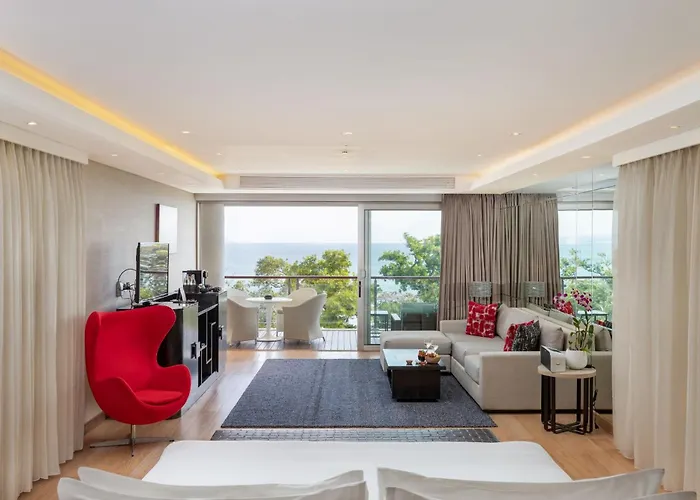Double - Six, Luxury - Hotel 5*