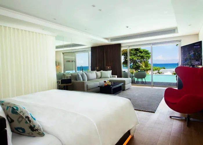 Double - Six, Luxury - Hotel