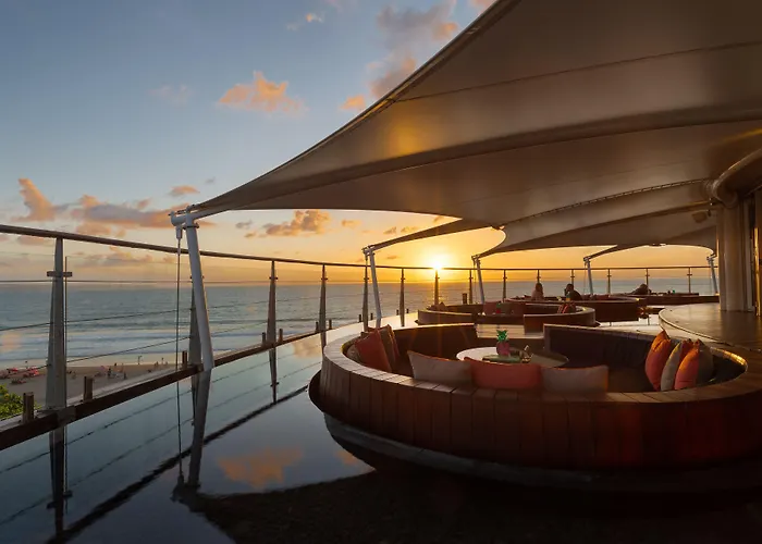 Double - Six, Luxury - Hotel