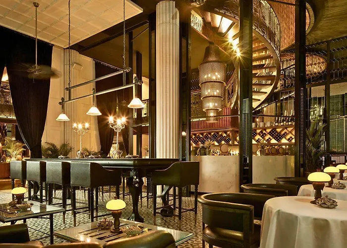 Double - Six, Luxury - Hotel 5*