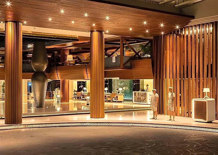 Hotel Double - Six, Luxury - 5*